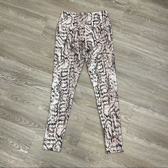 ZELLA Yoga Pants High Waist Ankle Leggings Animal Print Slim Fit Pants - Picture 3 of 7